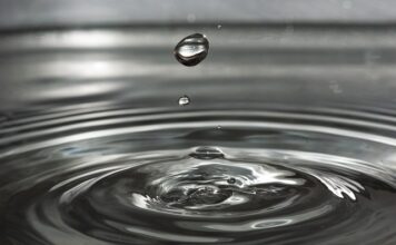 Jak zrobić Drip na torcie? Jak zrobić Drip na torcie?
